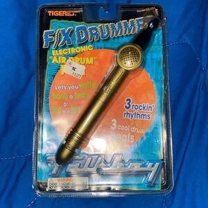 Tiger Electronics
Talkboy F/x Drummer Electronic "Air Drum"
Pen NEW Old Stock